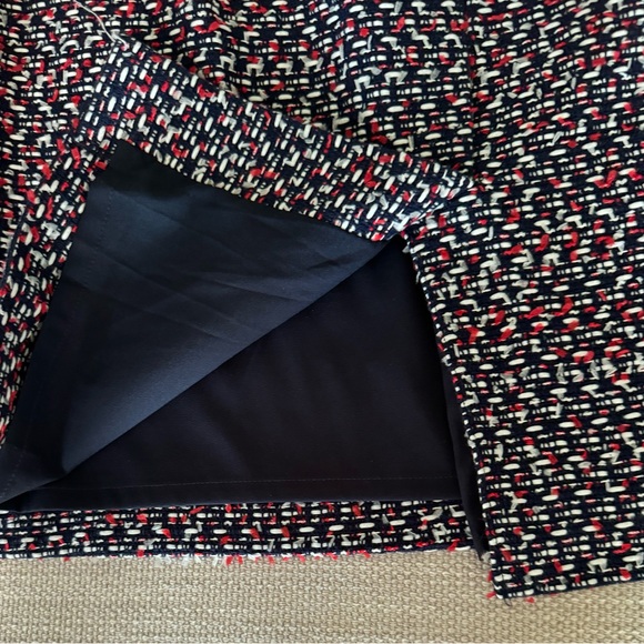 Talbots Knee Length Tweed Pencil Skirt - Red/White/Blue - 12 - Picture 3 of 6